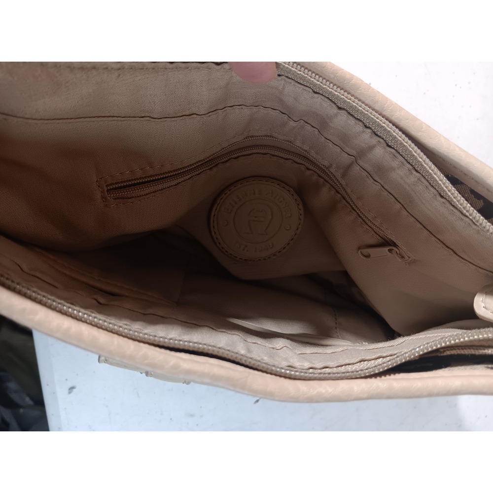 Etienne Aigner Vintage Pre-Owned Cloth w/Leather Short Strap All Over A Logo - Picture 8 of 10